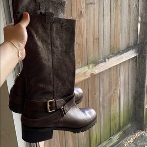 Gorgeous Diane Von Furstenberg boots